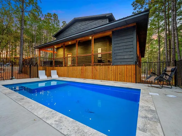 240 Bear Hickory Trl, Broken Bow, OK 74728