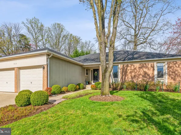 949 Shadewater Way, Annapolis, MD 21401