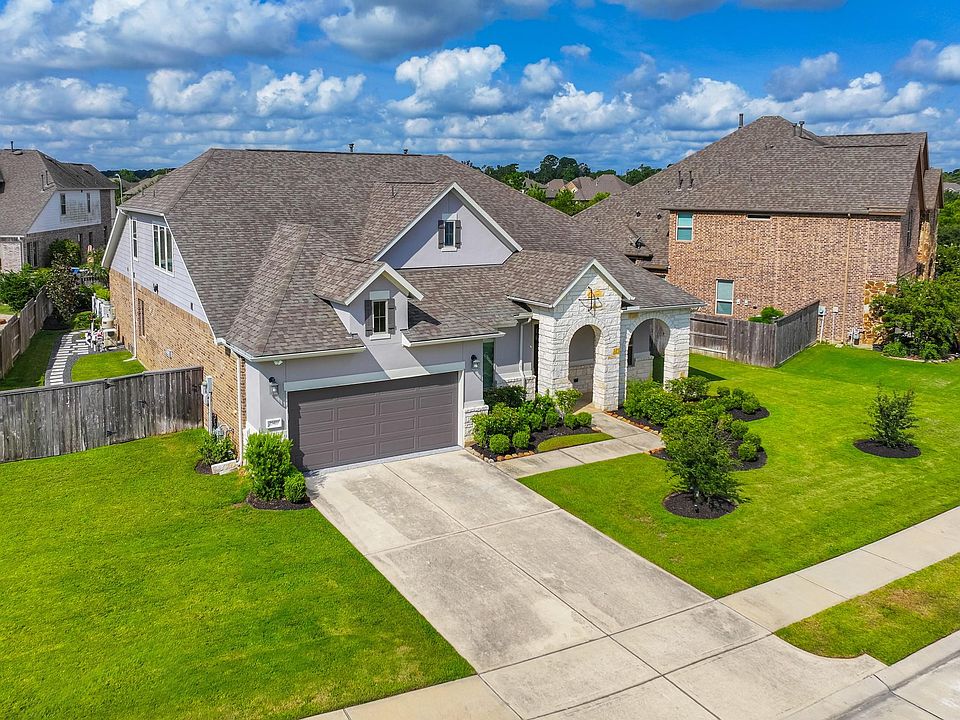 1st image of 25403 Angelwood Springs Ln
