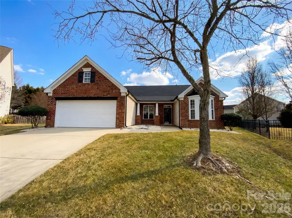 1640 Apple Tree Pl NW, Concord, NC 28027