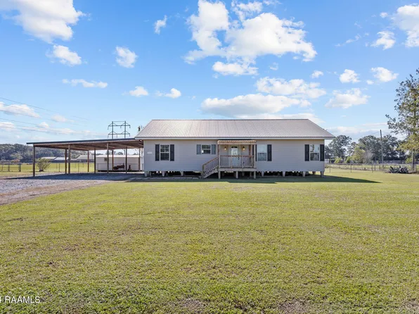 1130C Nassans Rd, Saint Martinville, LA 70582