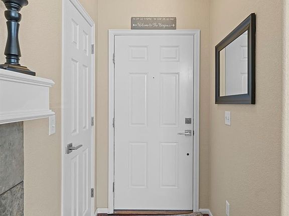2nd image of 3232 Green Haven Circle