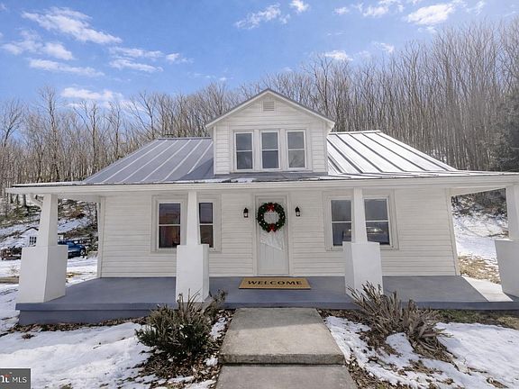 2nd image of 771 Arkansaw Rd