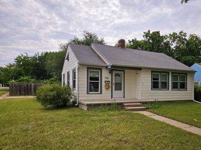 956 N Old Manor Rd, Wichita, KS, 67208