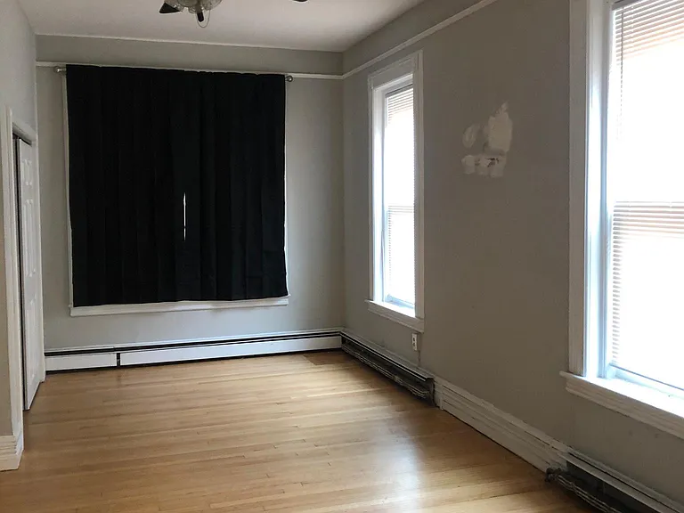 85 Main St #1 — Photo 8