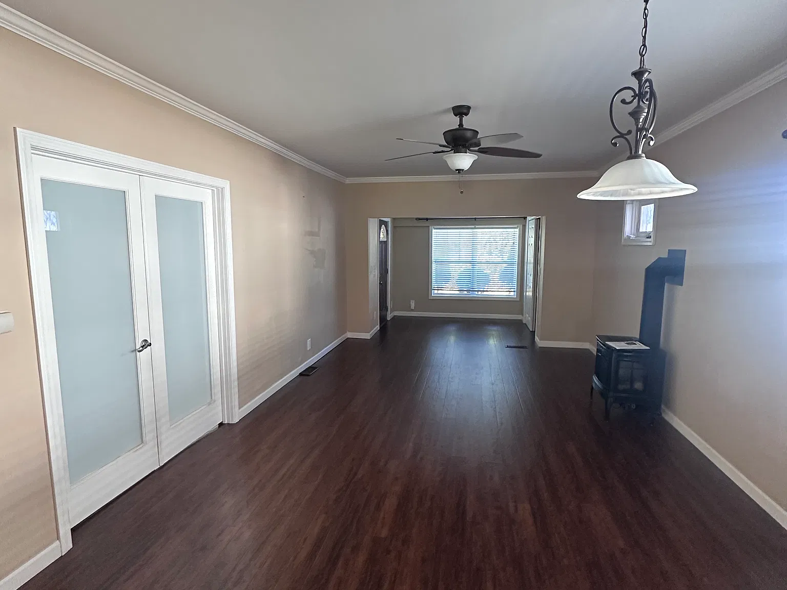 1 bed, 1000 sqft, $1,900 — Photo 2
