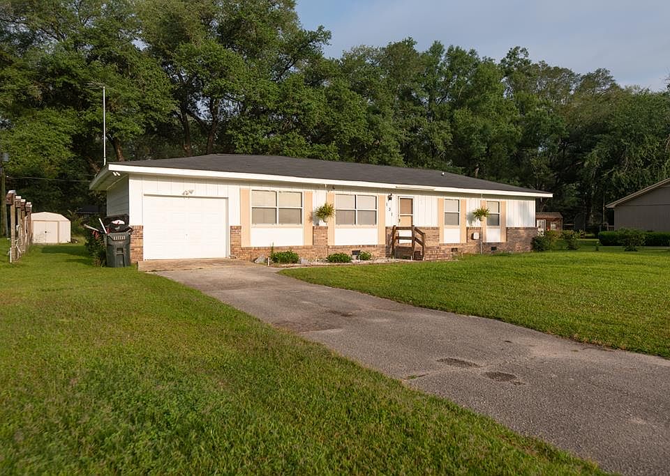 1st image of 131 Hillcrest Dr