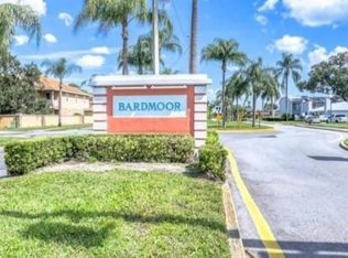 8300 Bardmoor Blvd APT 105, Seminole, FL 33777