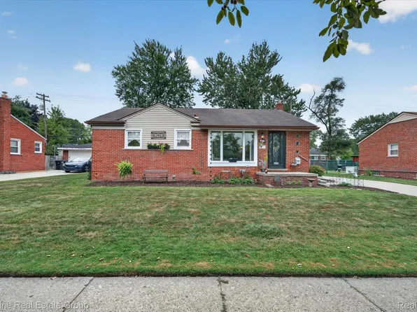 30355 W Chicago St, Livonia, MI 48150