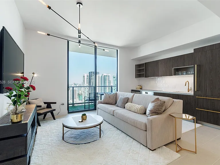 601 NE 1st Ave #Penthouse 5001 — Photo 8