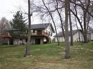 18200 Bullfrog Trl, Brainerd, MN 56401