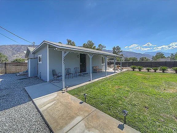 2nd image of 245 W Sunset Ln