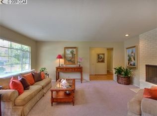 1365 Rimer Dr, Moraga, CA 94556