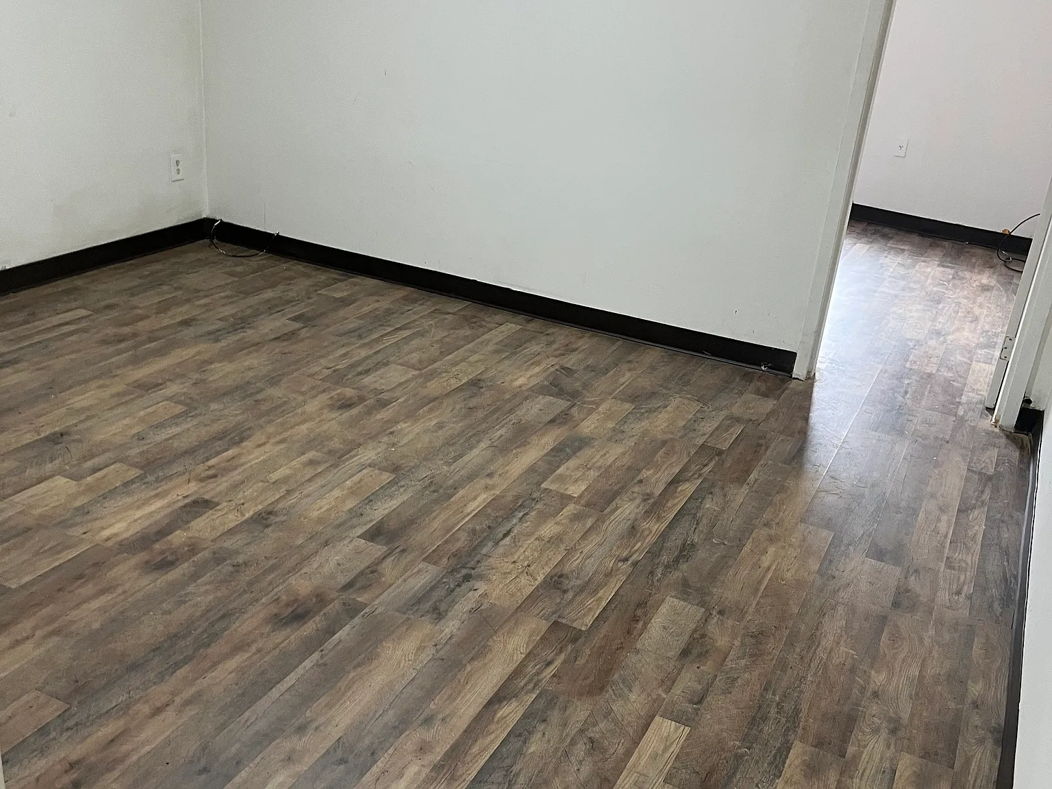 1 bed, 876 sqft, $895 — Photo 4