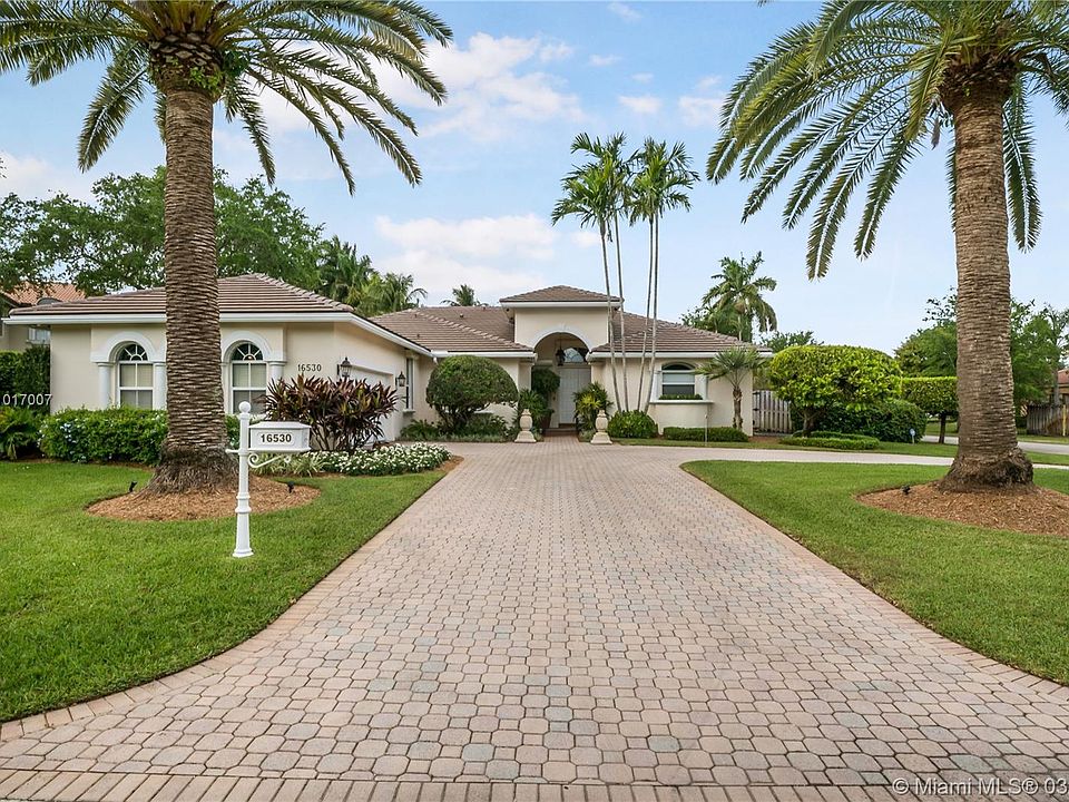 1st image of 16530 SW 84th Ave