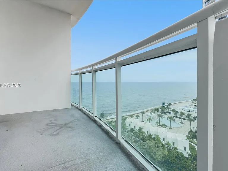 3001 S Ocean Dr #1415 — Photo 16