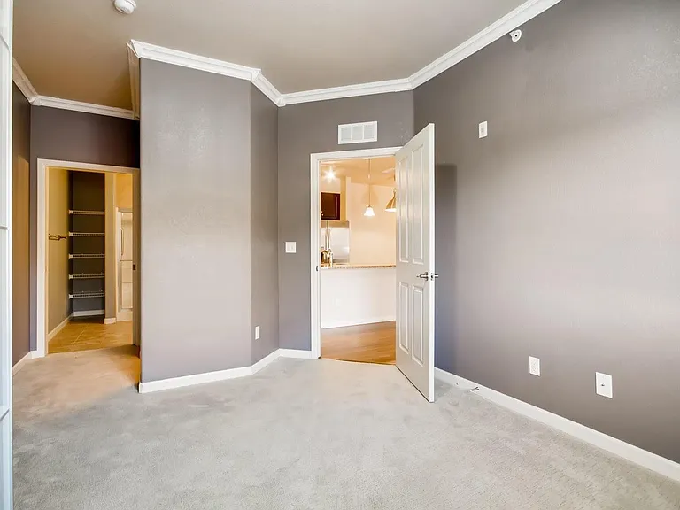 1162 Rockhurst Dr #405 — Photo 15