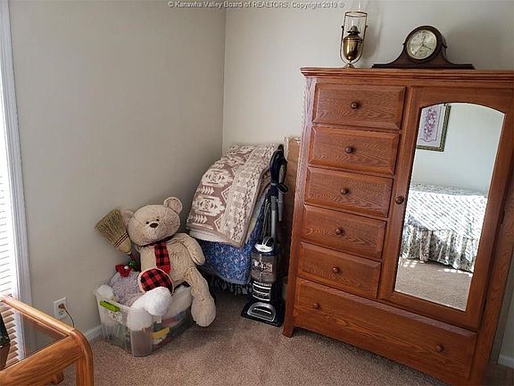 2nd image of 1671 White Oak Dr