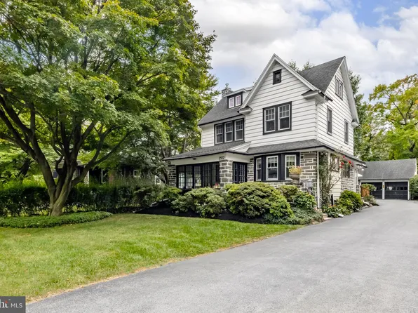2512 W Darby Rd, Havertown, PA 19083