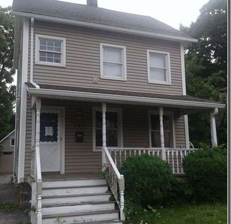 1st image of 787 N Barry Ave