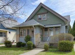 3824 N Cramer St, Shorewood, WI 53211