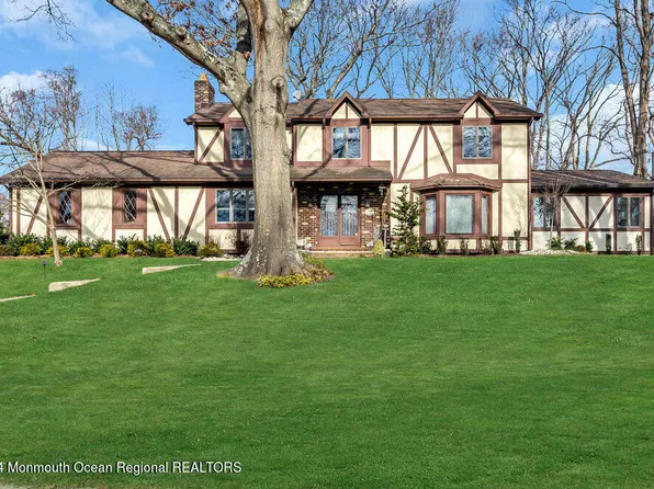 8 Blair Court, Ocean Twp, NJ 07712