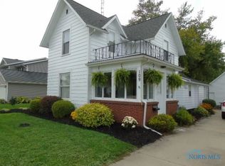 109 S Defiance St, Archbold, OH 43502