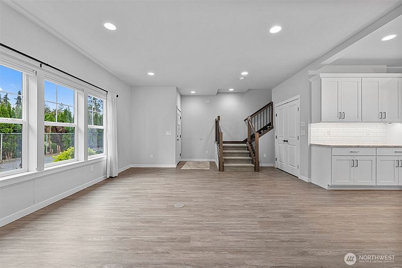 5th image of 529 Ball Street #A & B