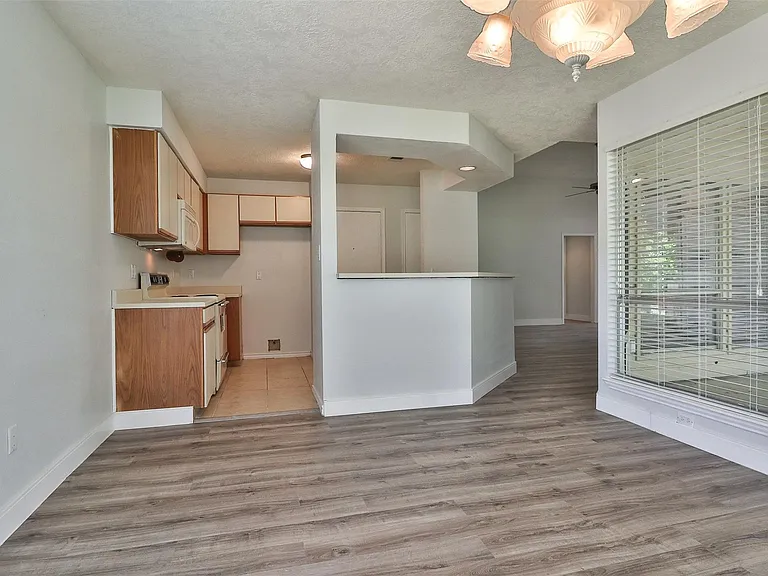 10910 Scenic Dr — Photo 25