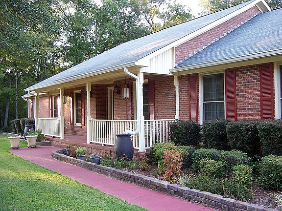 4th image of 4723 Wildwood Dr
