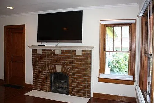 3 bed, 2174 sqft, $3,600 — Photo 2