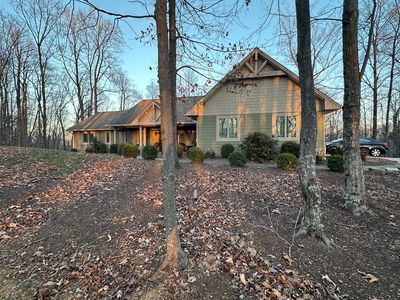 907 Vista Pkwy, Hardy, VA, 24101