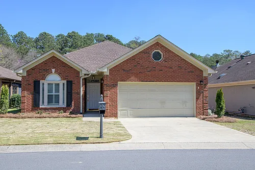 1326 Berwick Dr Photo 1