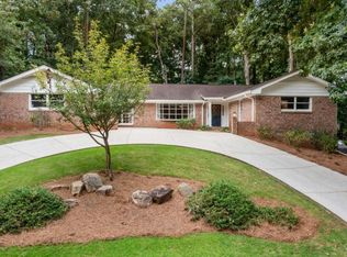 60 Martin Point Ct, Roswell, GA 30076
