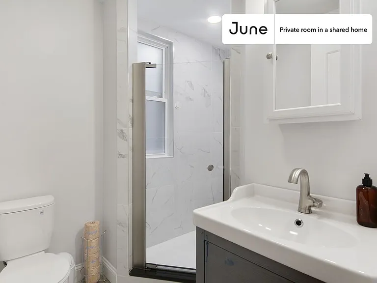 186 Kelton St #C — Photo 13