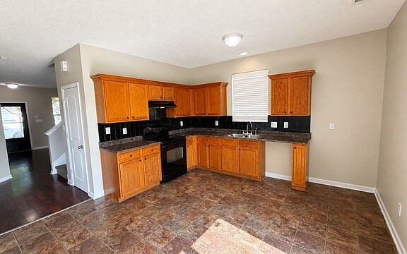 5th image of 4123 Candy Apple Blvd