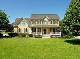 5228 Linwick Dr, Fuquay Varina, NC 27526