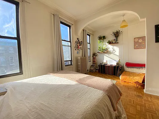 Rented by Nolita Group | media 10