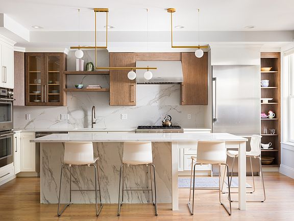 5th image of 321 Lake Ave #321