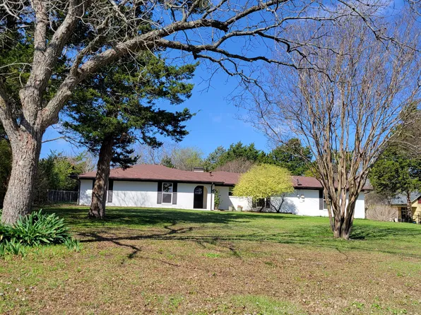 424 Ridgeview Rd, Sherman, TX 75092