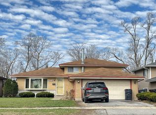 15624 S Park Ave, South Holland, IL