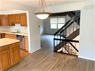 255 Quail Run Rd — Photo 3