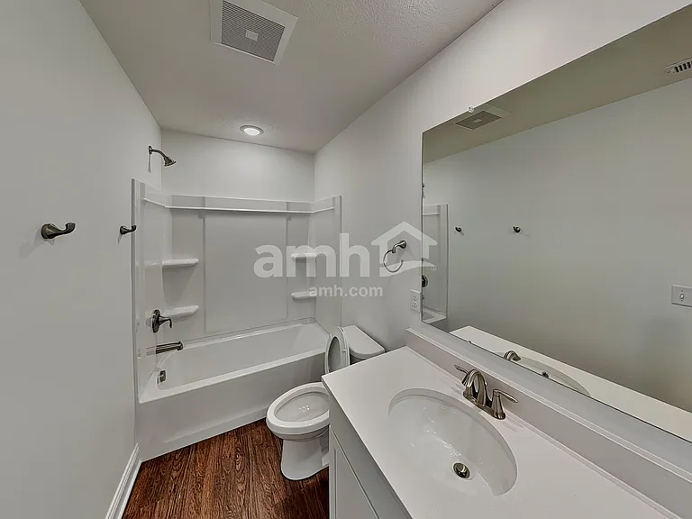 8308 Northpoint Dr — Photo 19