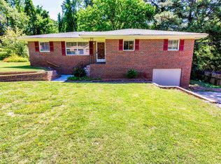 1617 3rd Pl NW, Center Point, AL 35215