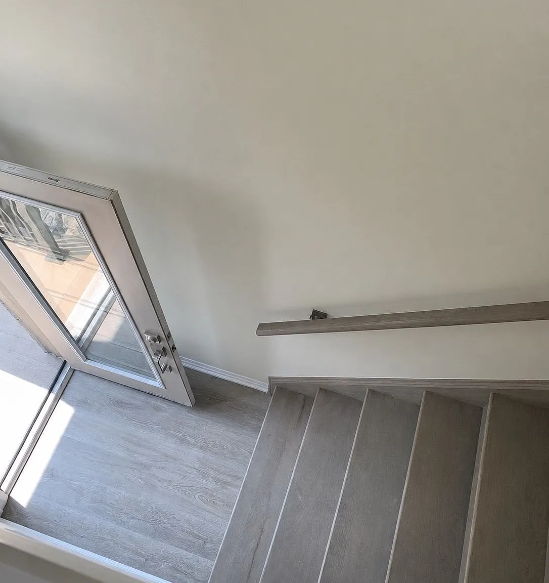 3 bed, $2,900 — Photo 1