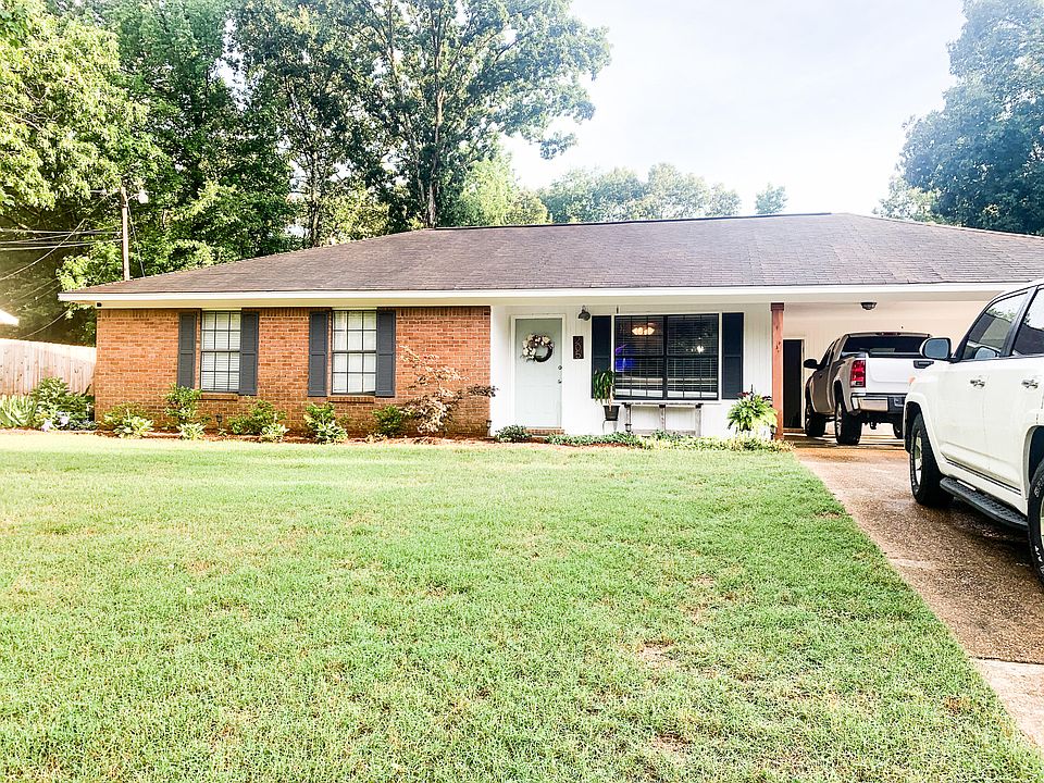 1st image of 205 Indian Hills Lake Dr