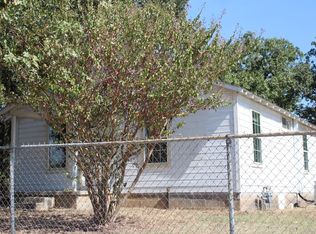 709 Southeast Pkwy, Azle, TX 76020