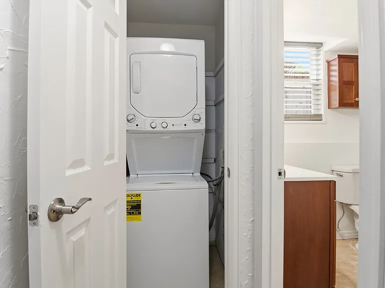 1390 Everett Ct #107 — Photo 23