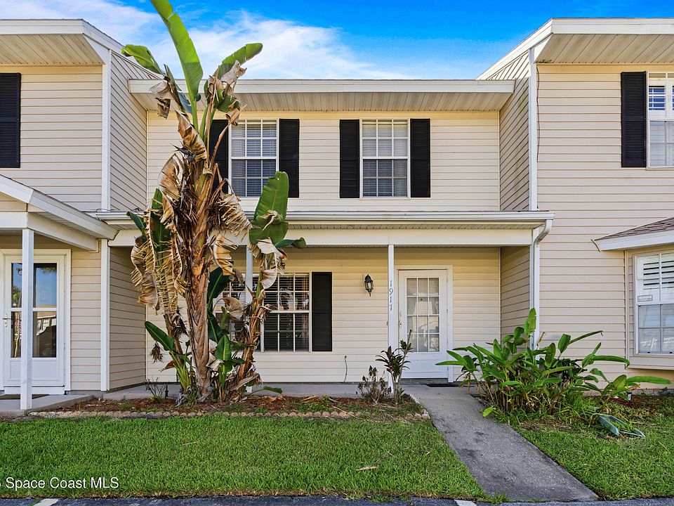 1st image of 1917 Manor Dr NE