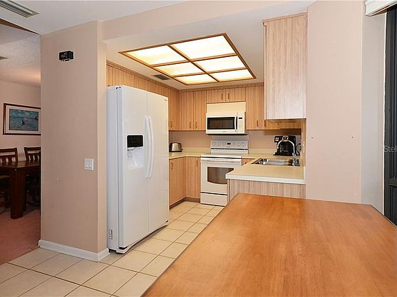 3rd image of 3071 Landmark Blvd APT 1406